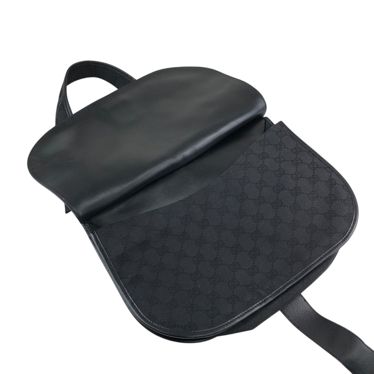 GUCCI GG Canvas Shoulder bag Black Vintage p4jxj7