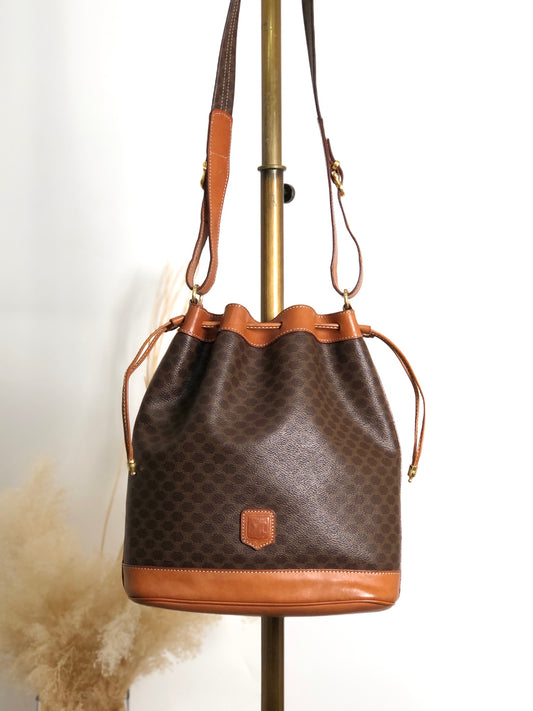 CELINE Macadam Blason Drawstring Shoulder bag Brown Vintage ywg4rj