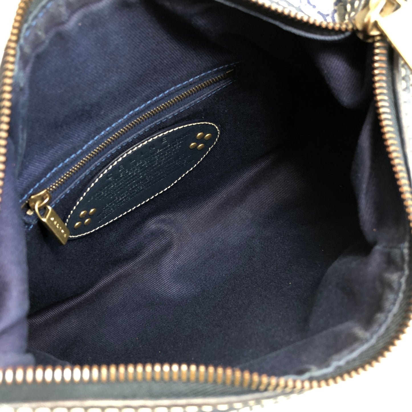 CELINE Blason Shoulder bag Navy Vintage b8yp2e