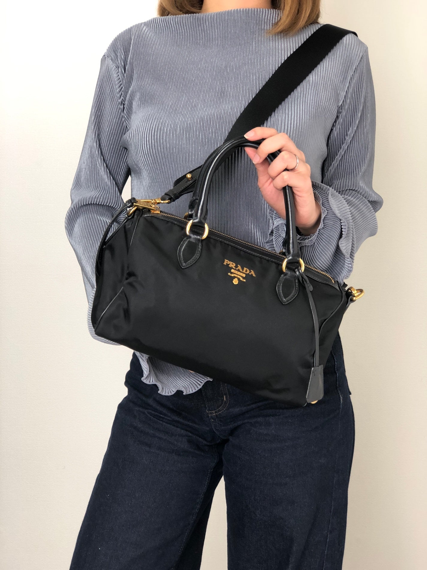PRADA Logo Two-way Boston bag Shoulder bag Black Vintage 76zjdy