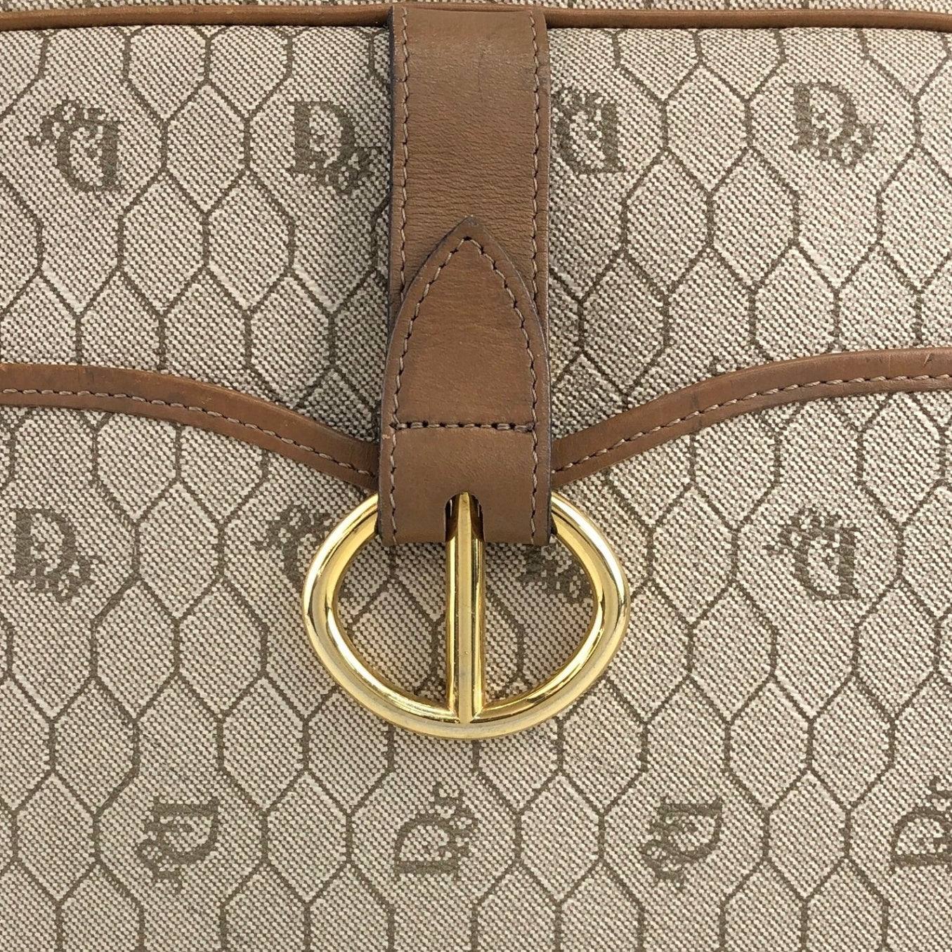 Christian Dior Honeycomb Pattern CD Logo Shoulder bag Beige Vintage 4axxsb
