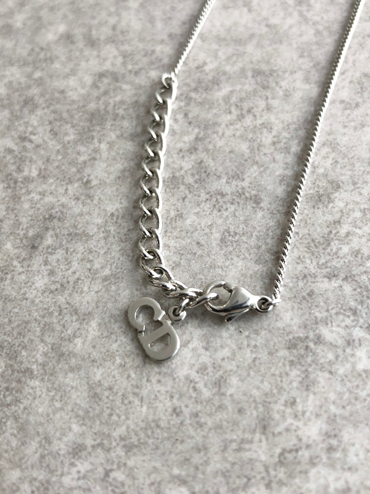 Christian Dior Logo Motif Necklace Silver Vintage fpadj8