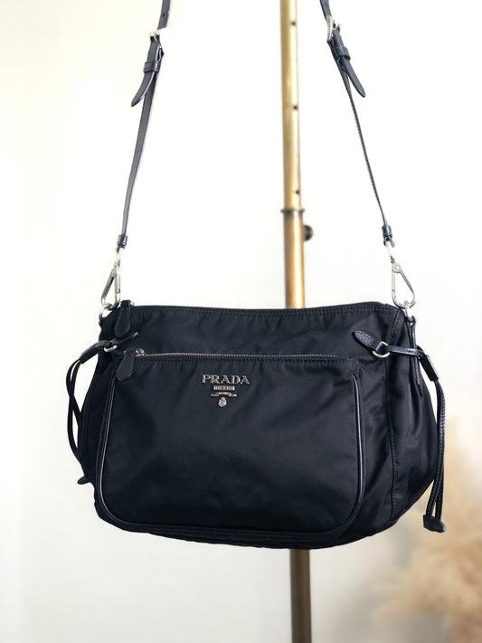 PRADA Logo Shoulder bag Black Vintage tab5kh