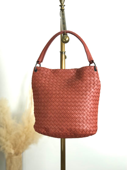 Bottega Veneta Intrecciato Shoulder bag Red Brown Vintage fhdvnr