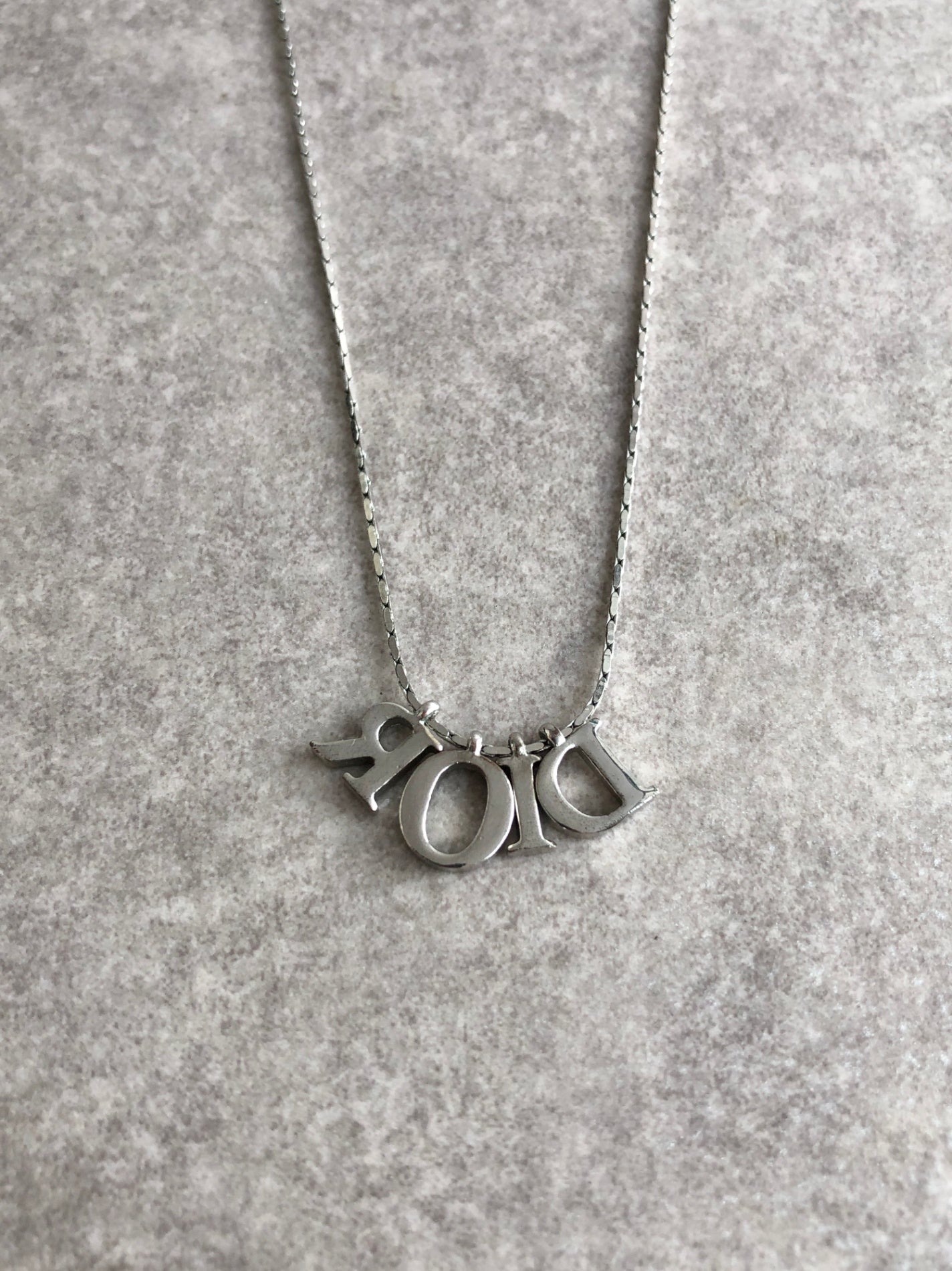 Christian Dior Logo Charm Necklace Silver Vintage pz5i3v