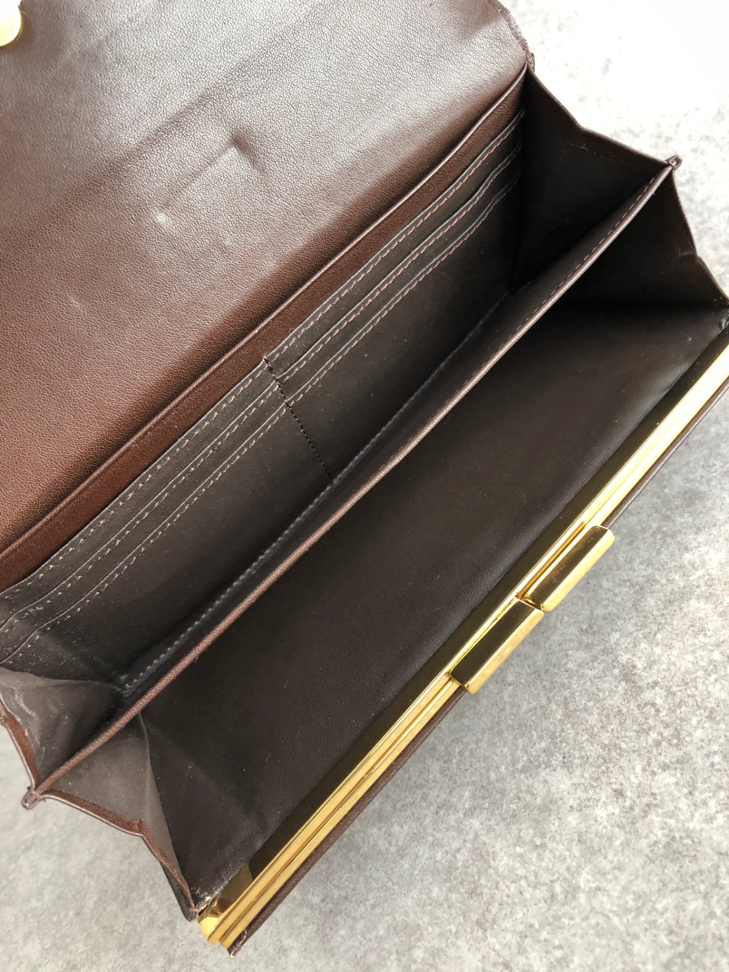 Yves Saint Laurent Logo Long Wallet Brown Vintage v4kc5e