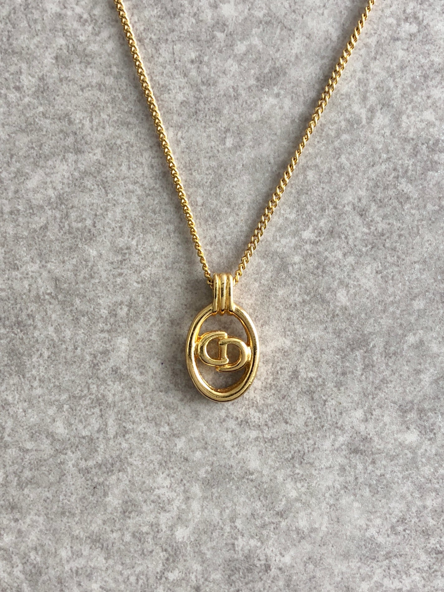 Christian Dior CD Logo Necklace Gold Vintage hvgxsk
