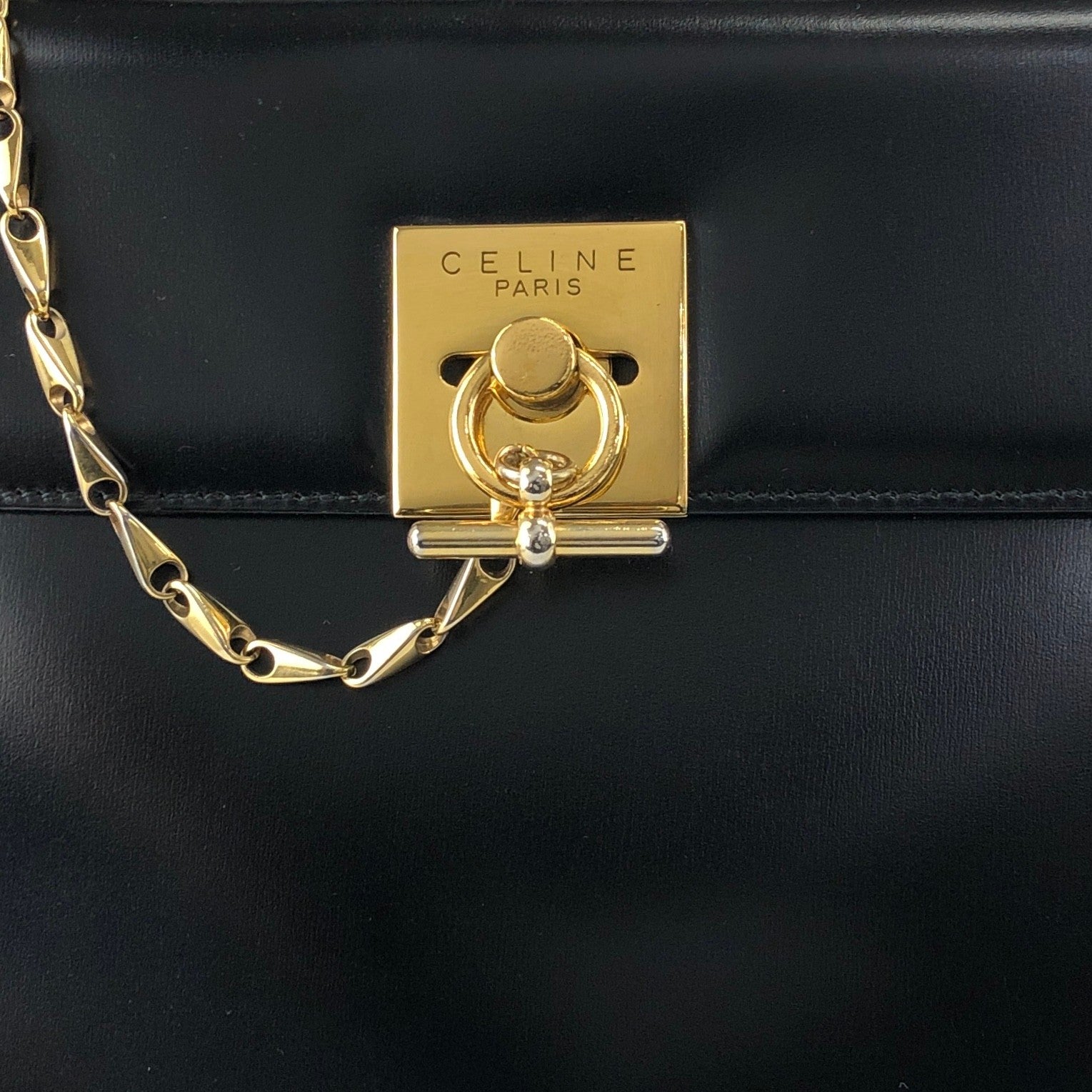 CELINE Gancini Toggle Clasp Handbag Black Vintage gpjwxc