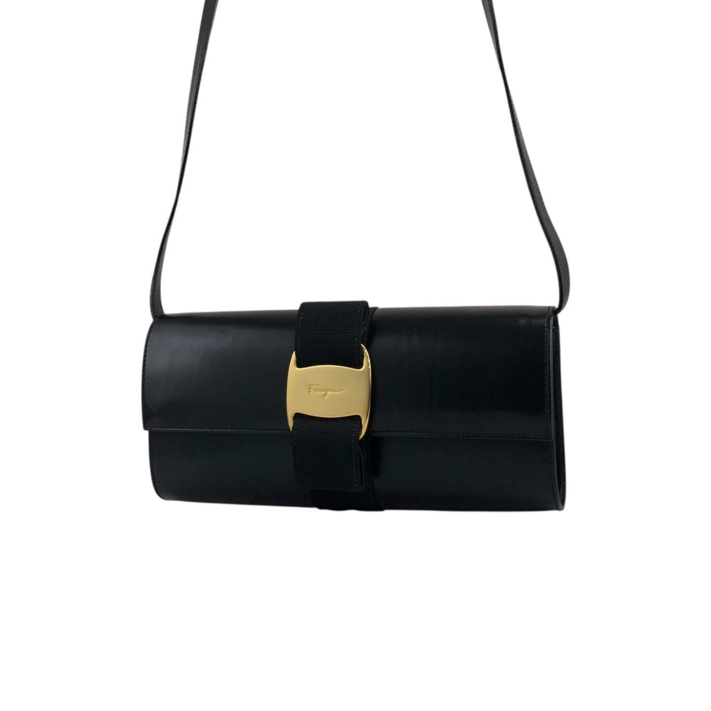 Salvatore Ferragamo Gancini Ribbon Shoulder bag Black Vintage 3wugs6