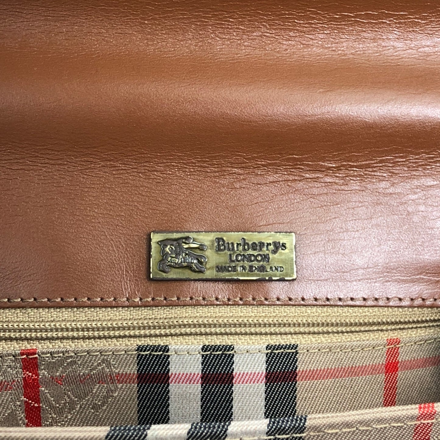 BURBERRY Front Lock Top Handle Handbag Brown Vintage 8sk6uz