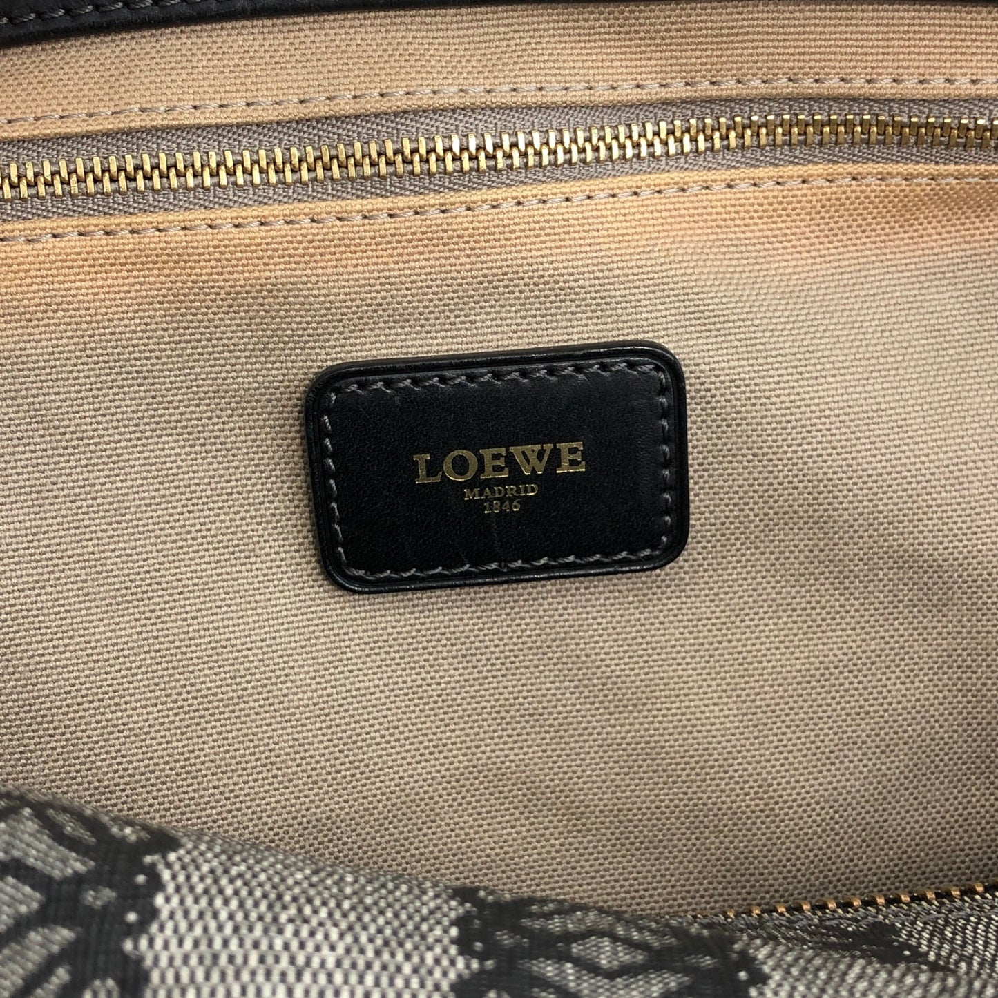 LOEWE Anagram Boston bag Handbag Black Vintage pt7rnm