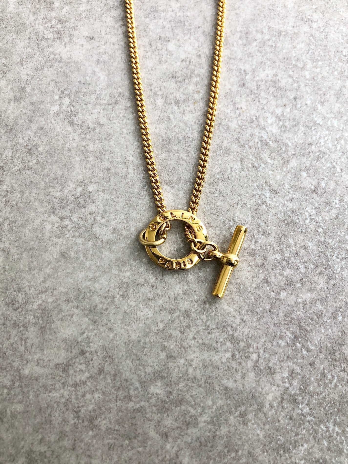 CELINE Blason Necklace Gold Vintage ar6jyi