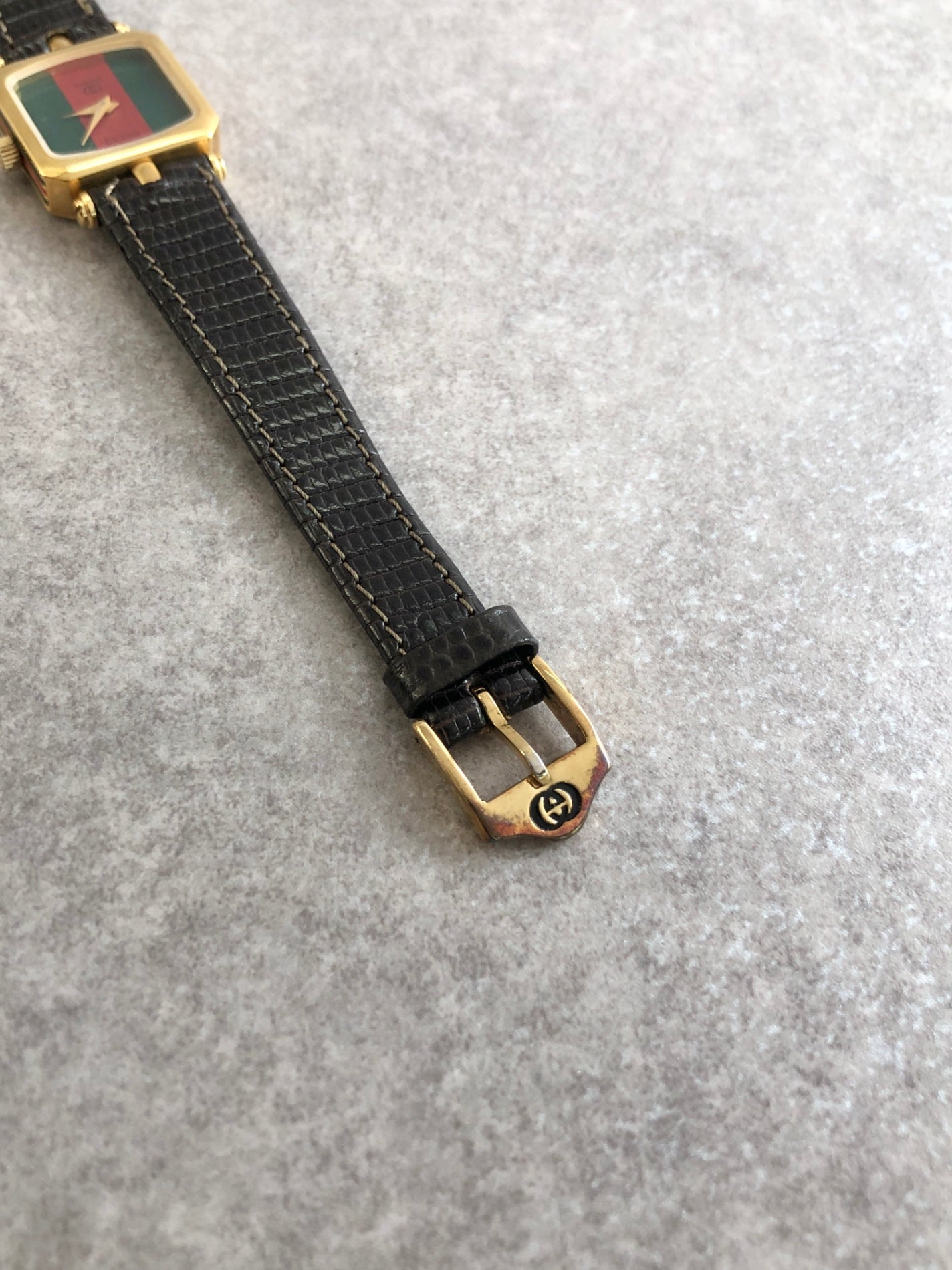 GUCCI Sherry Line Watch Gold×Black Vintage tgjeem