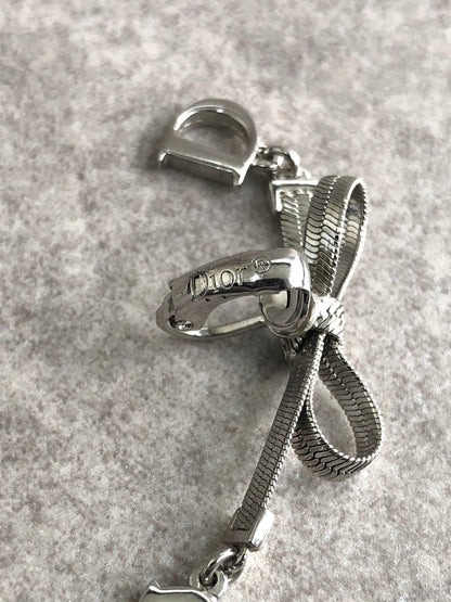 Christian Dior CD Logo Ribbon Motif Earrings Silver Vintage em4kdx
