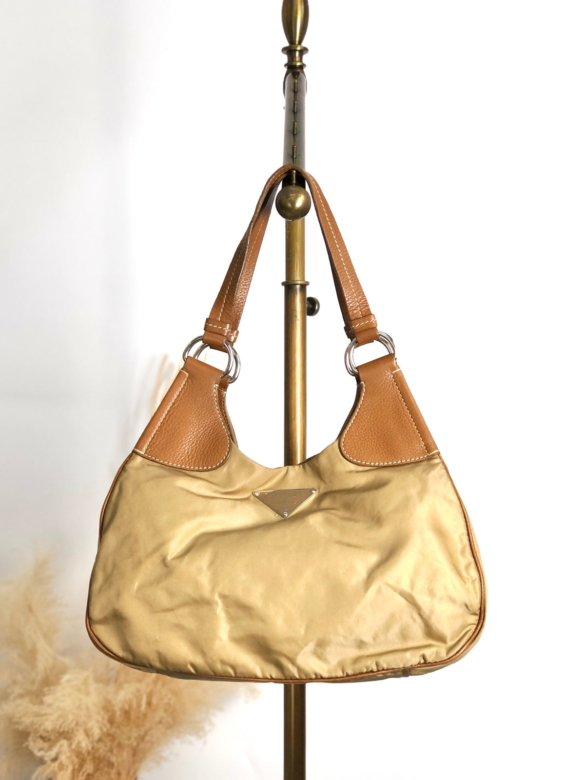 PRADA Triangle Logo Shoulder bag Beige,Camel Vintage yiub4m