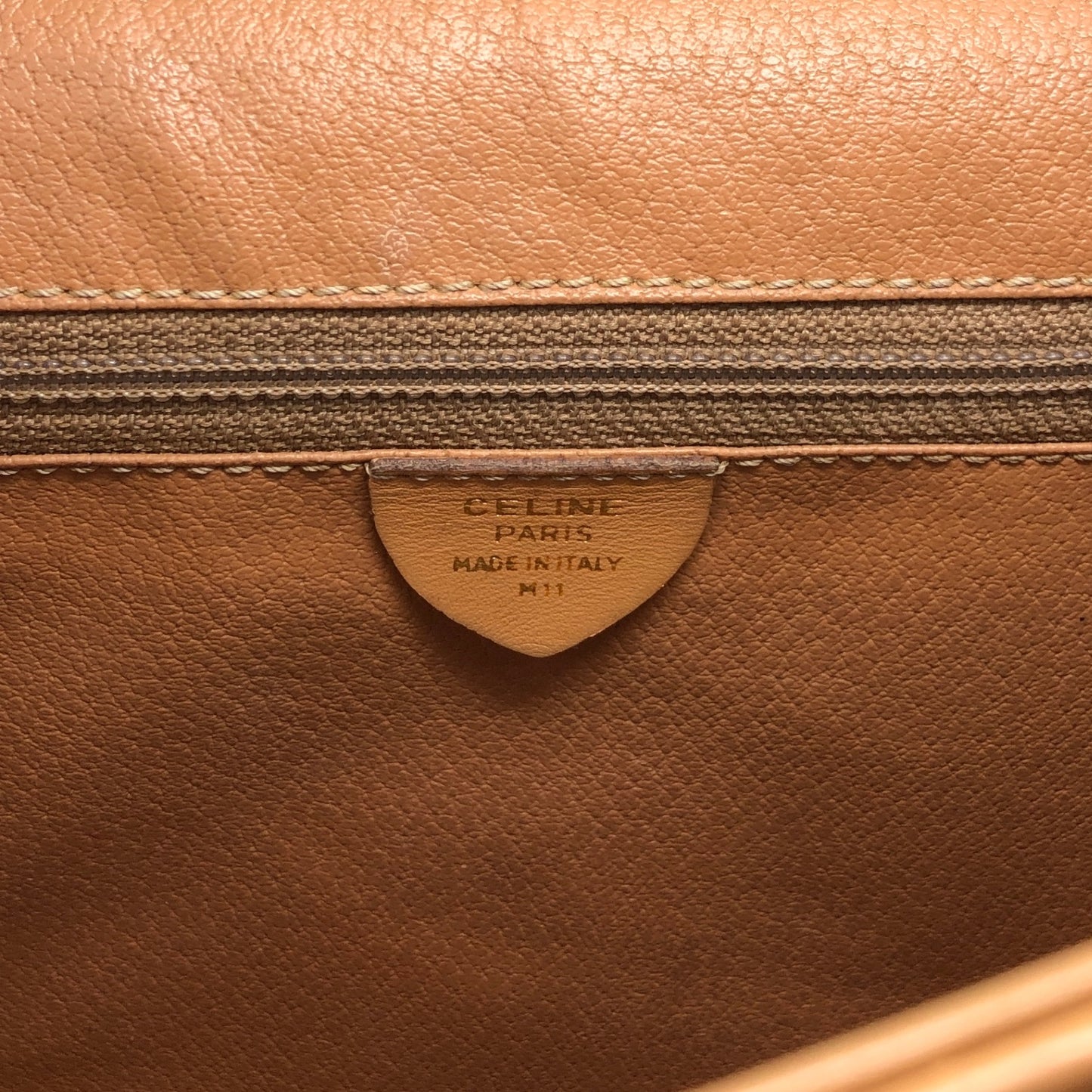 CELINE Macadam Blason Shoulder bag Brown Vintage rtiv5k