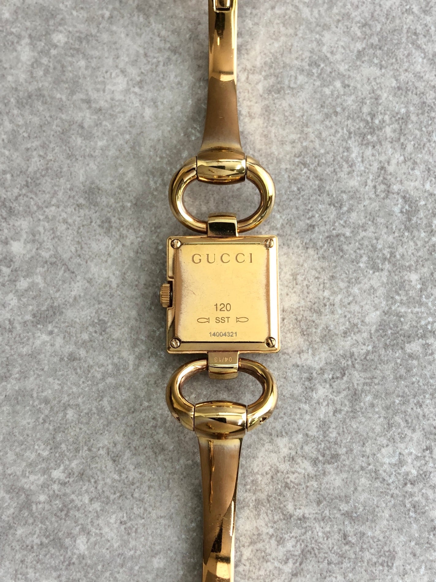 GUCCI Quartz Watch Gold Vintage gtrsvm