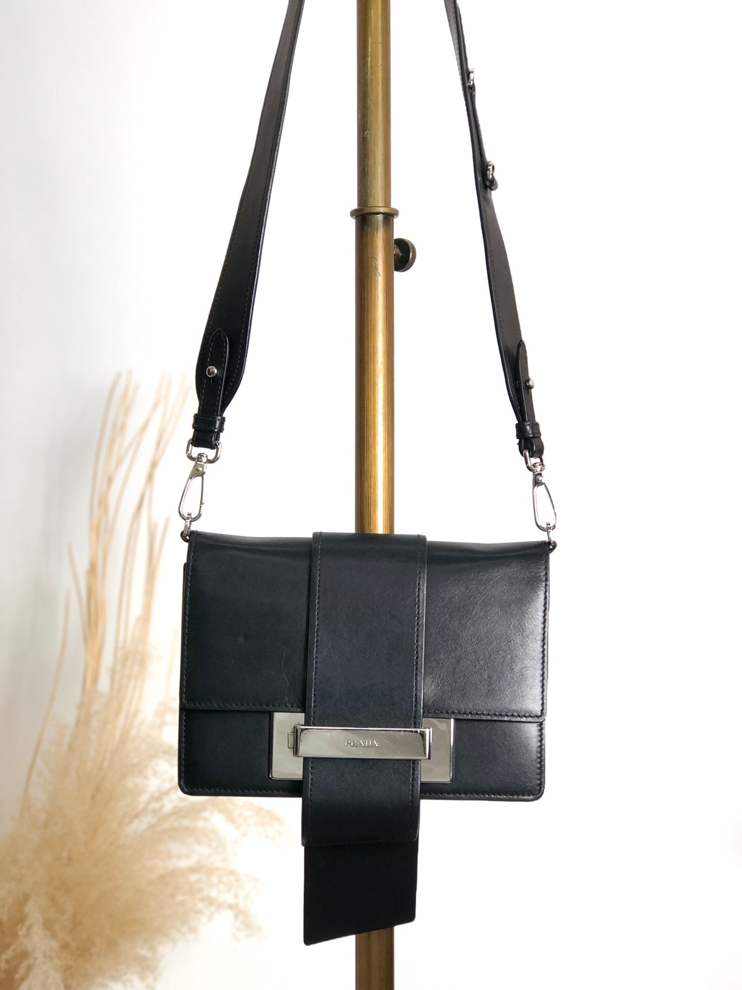 PRADA Logo Ribbon Motif Shoulder bag Black Vintage e3gymr