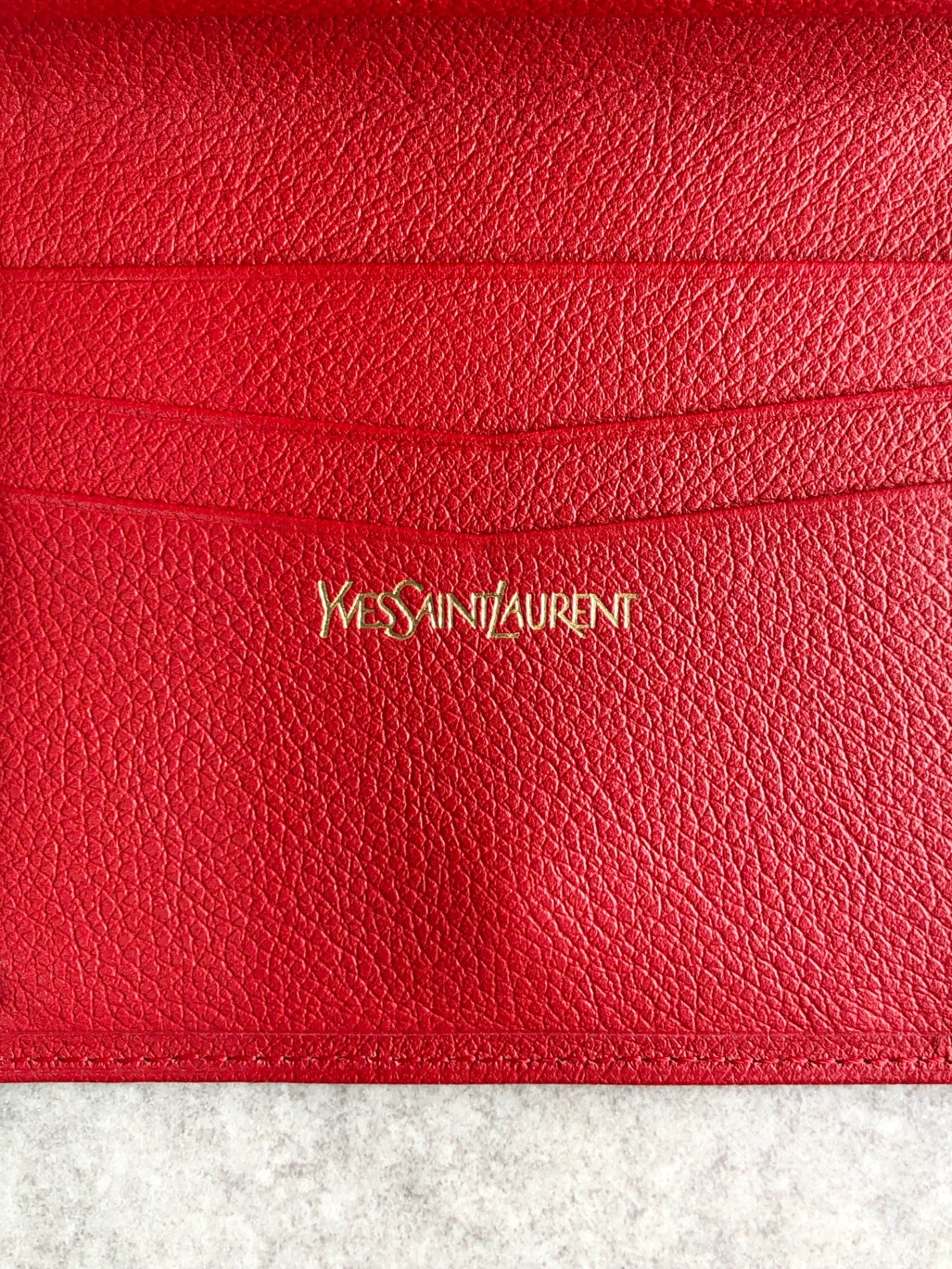 Yves Saint Laurent YSL Logo Folded Wallet Red Vintage 8gcd7j