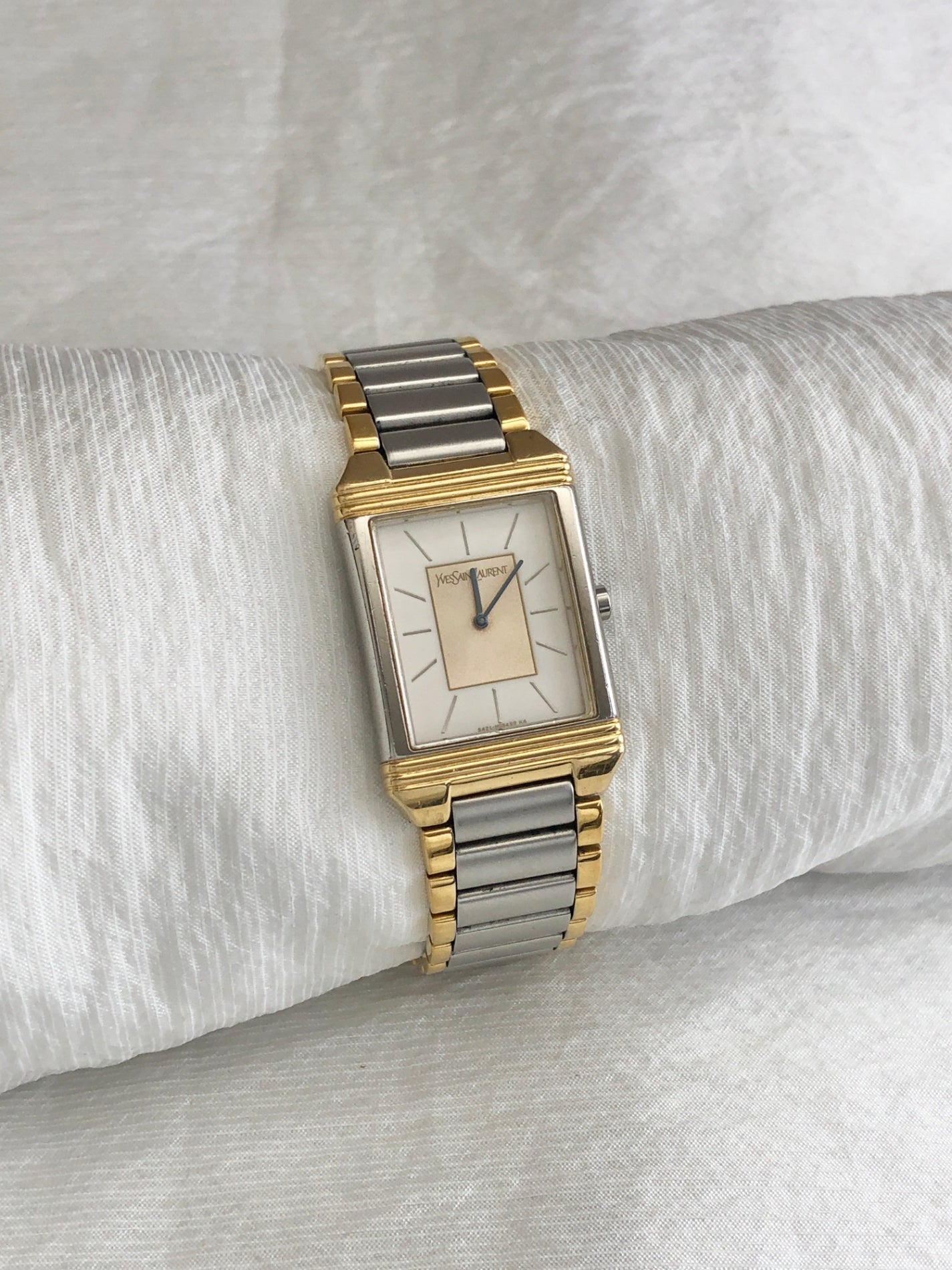 Yves Saint Laurent Quartz Watch Silver×Gold 5421-H08789Y Vintage xvmrug