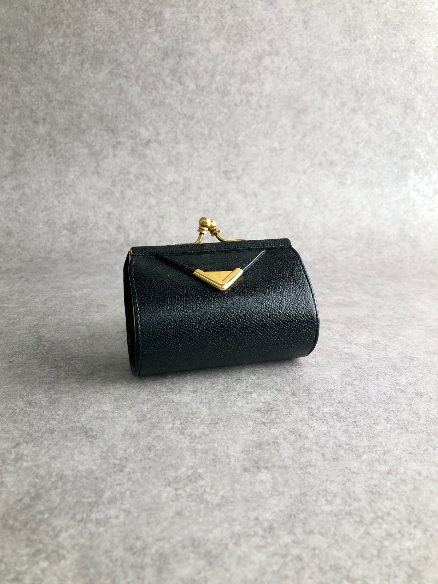 Yves Saint Laurent YSL Logo   Clasp Coin Purse  Vintage tv2cjc
