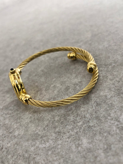 GUCCI Quartz Watch Bangle Gold Vintage 2700 4mvmkw