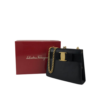Salvatore Ferragamo Vala Ribbon Small Chain Shoulder bag Black Vintage y5f4jw