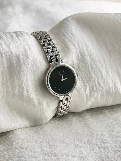 Yves Saint Laurent YSL Logo Watch Silver Vintage 6nipf7