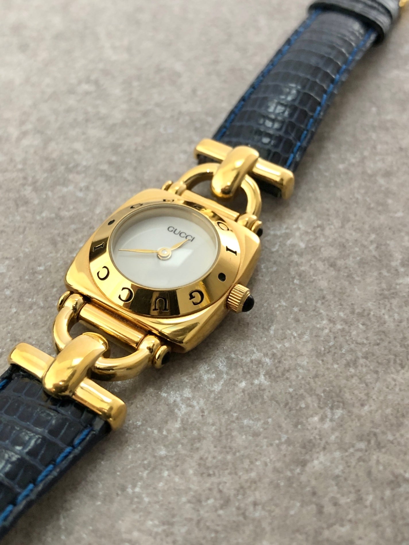 GUCCI Horse Bit Watch Gold×Blue Vintage dfsa2j