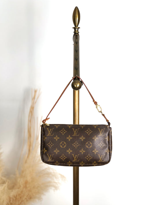 LOUIS VUITTON Monogram Shoulder bag Brown M51980 Vintage k775xf