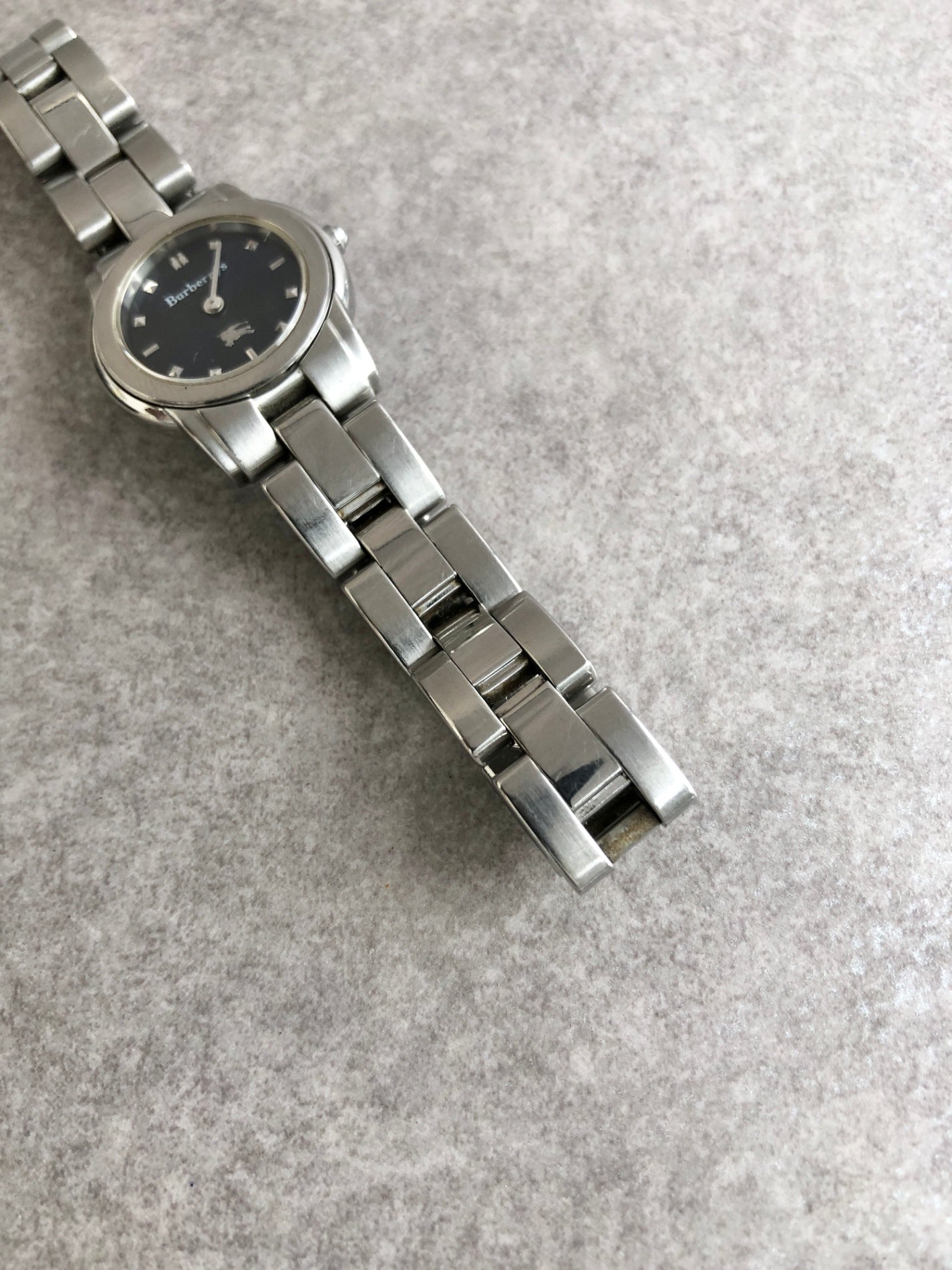 BURBERRY Logo Watch Silver 5421-H11411 Vintage 38ehpt