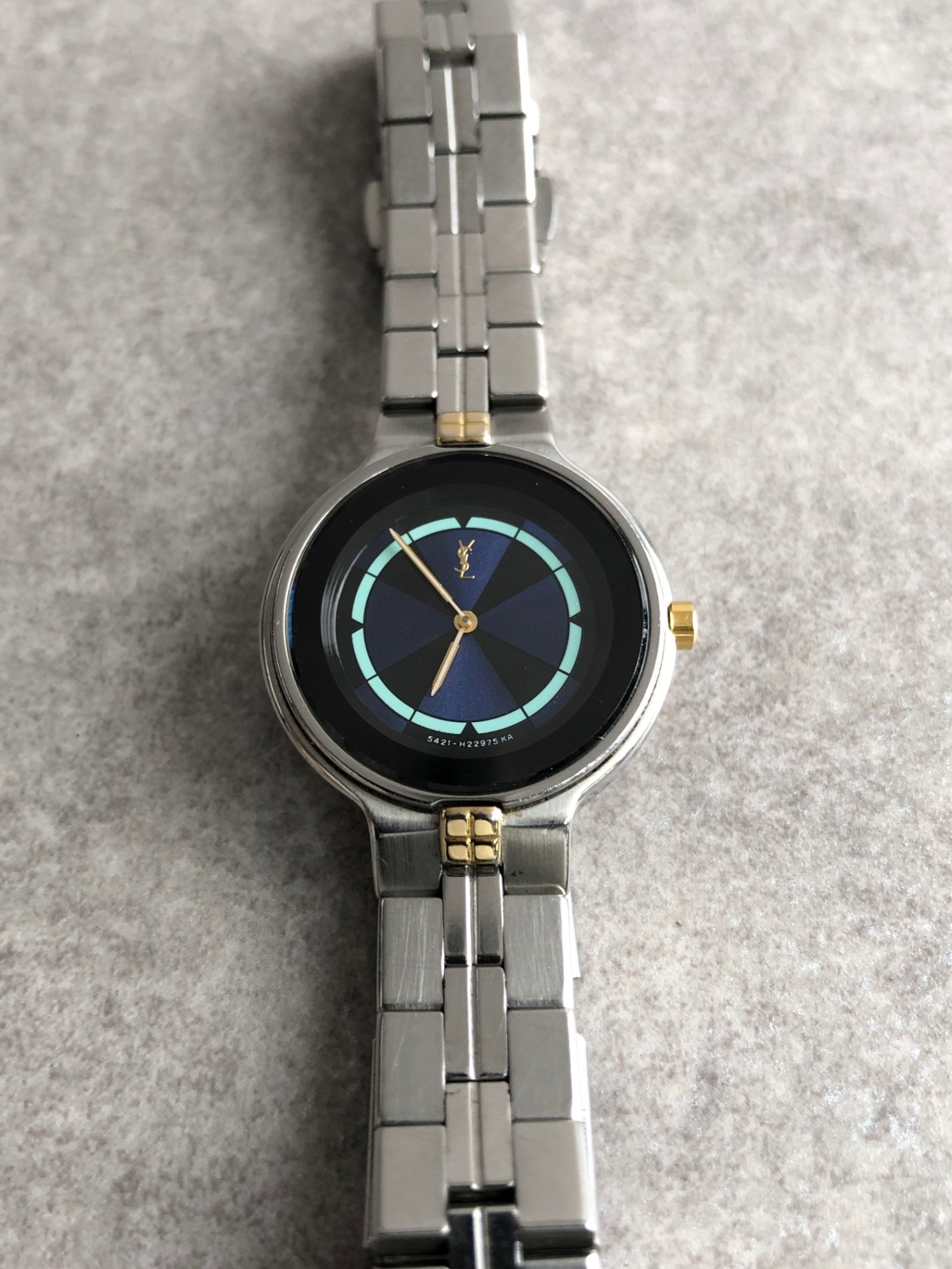 Yves Saint Laurent YSL Logo Watch Silver×Blue Vintage 3x8viy