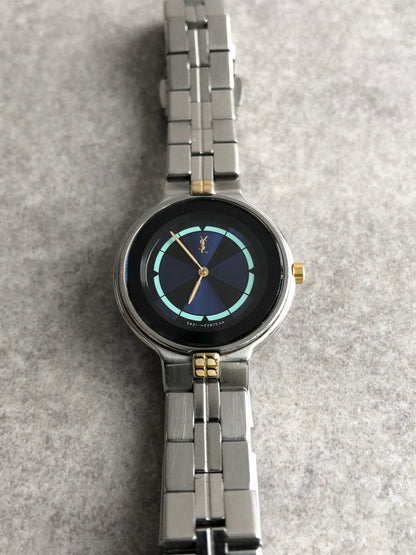 Yves Saint Laurent YSL Logo Watch Silver×Blue Vintage 3x8viy