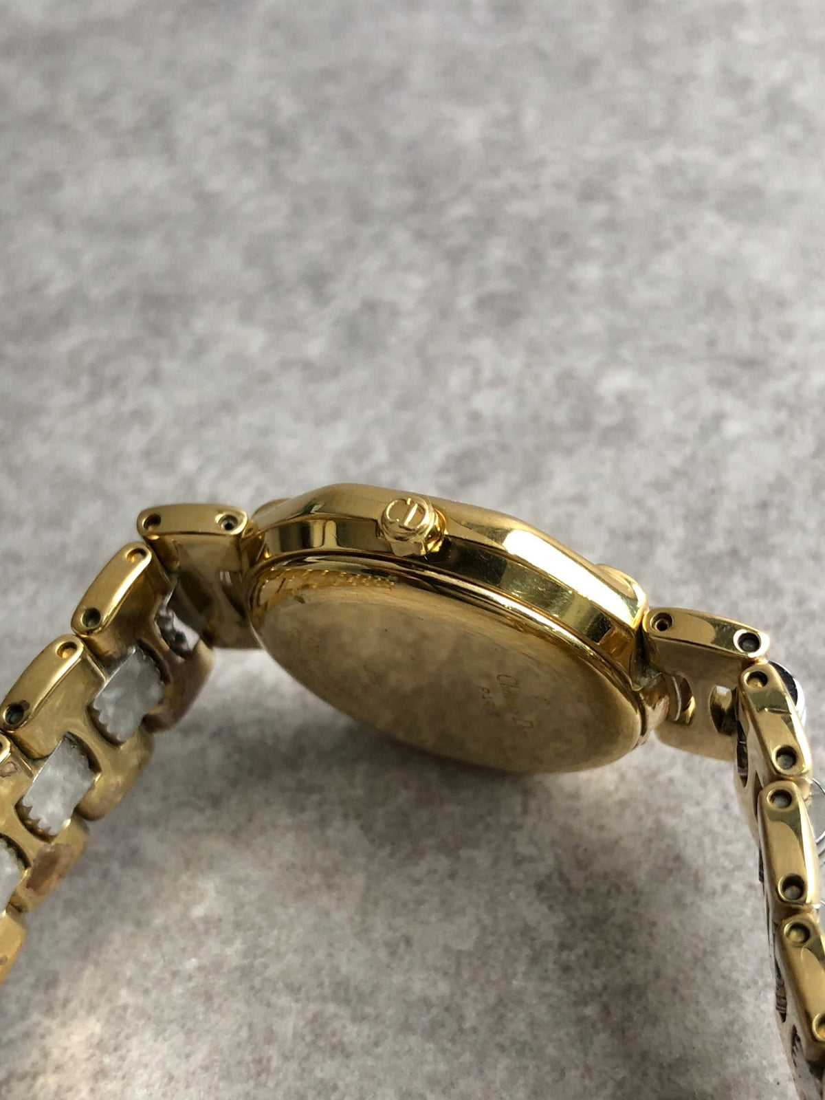 Christian Dior Logo Octagon Quartz Watch Gold D48⁻133 Vintage y8i88y