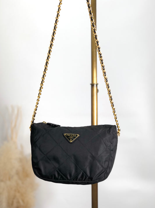 PRADA Triangle Logo Chain Shoulder bag Black Vintage xb2jku