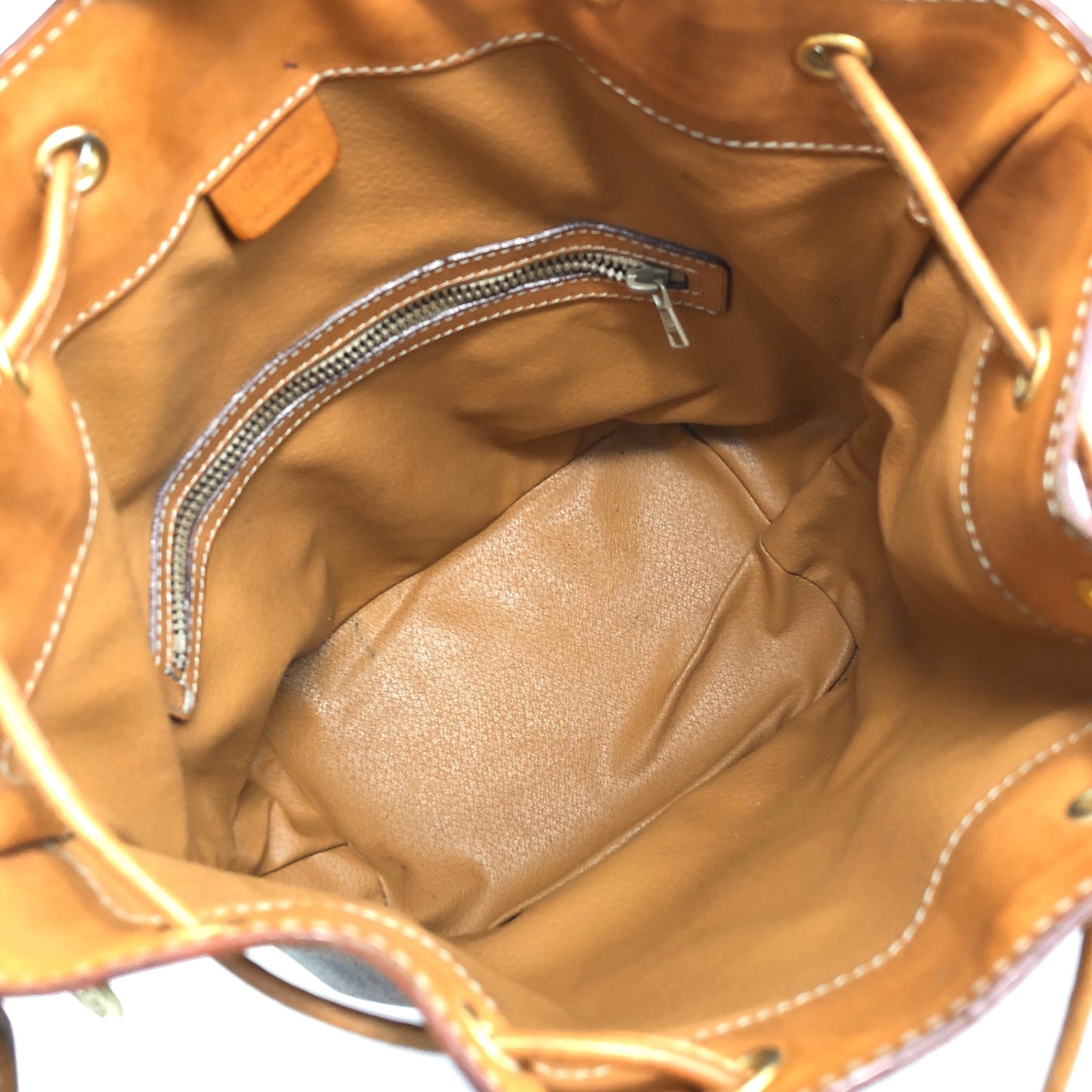 CELINE Macadam Blason Drawstring Shoulder bag Brown Vintage e8wkxg