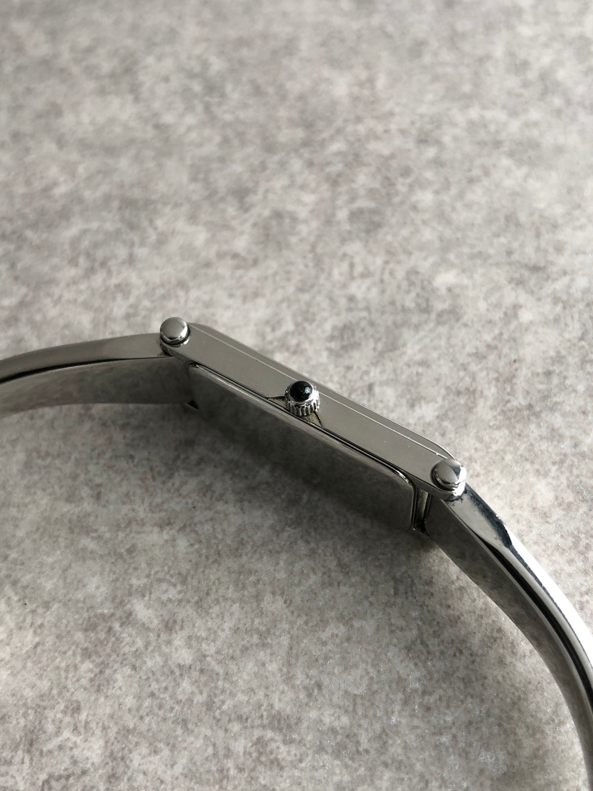 GUCCI Logo Bangle Quartz Watch Silver 1500L Vintage itiidp