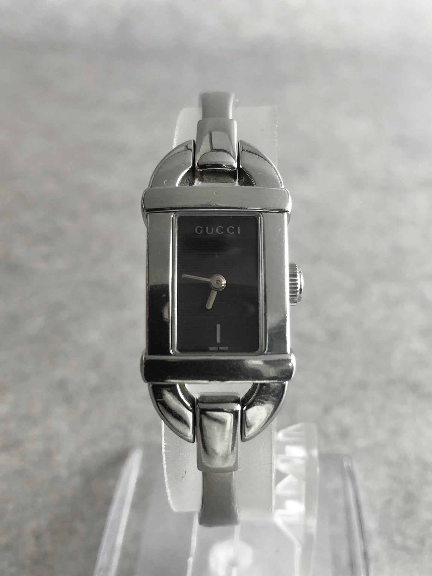 GUCCI Bangle Watch Silver 6800L Vintage 4cxr5p