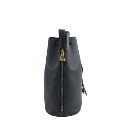 CELINE Toggle Clasp Drawstring Shoulder bag Black Vintage hb8yju