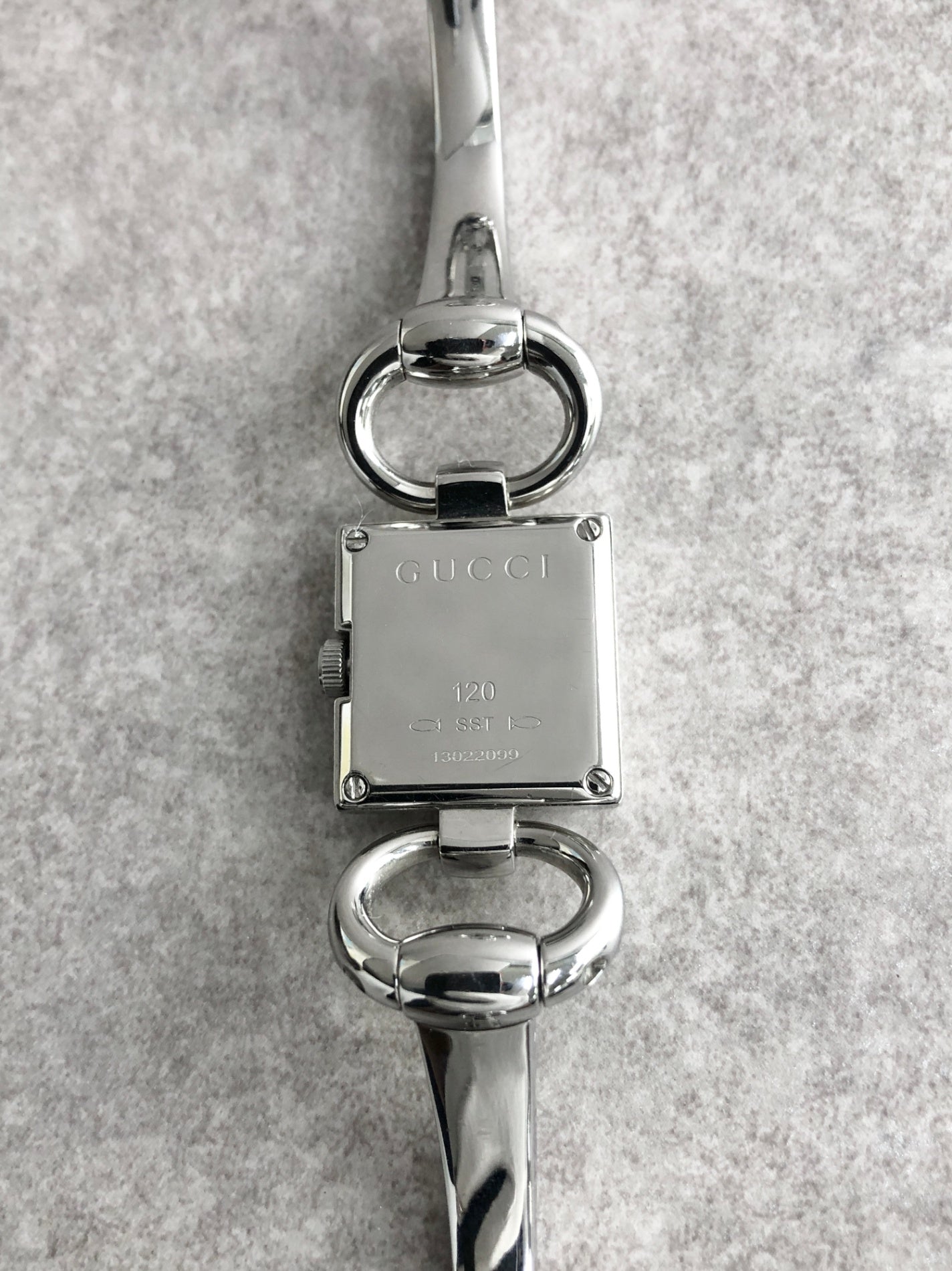 GUCCI Logo Watch Silver 120 Vintage j3uxrw