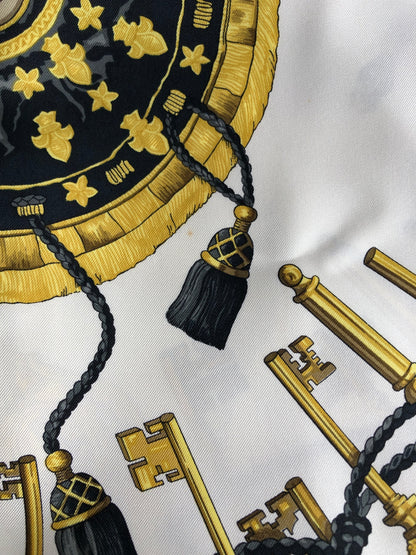 HERMES SILK Scarf Black×White Les Cles Vintage 8nc25h