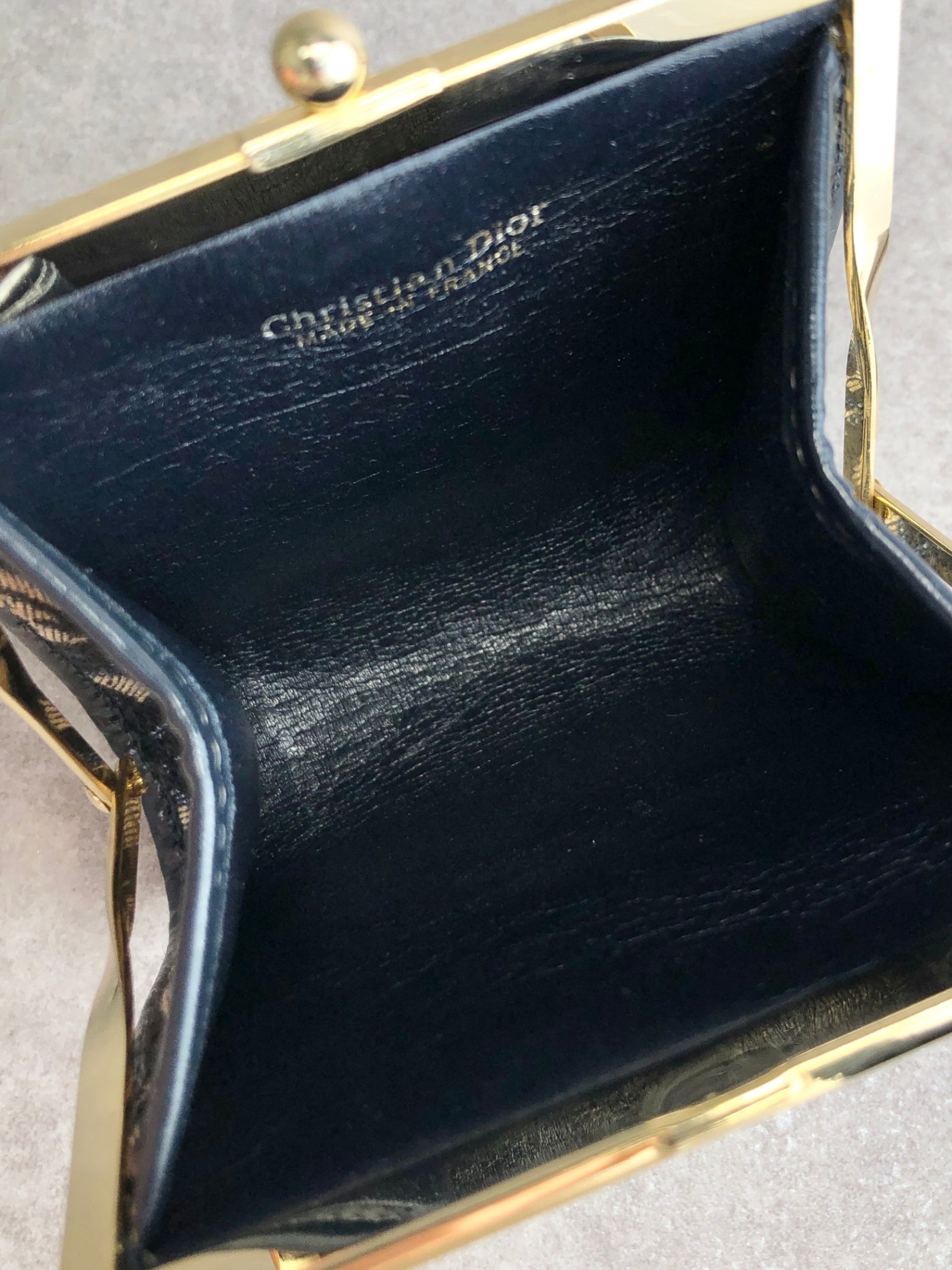 Christian Dior Trotter Metal Clasp Coin Purse Navy Vintage vyt3e7
