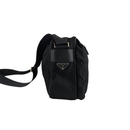 PRADA 三角形標誌雙口袋單肩包 黑色復古 nmgd27