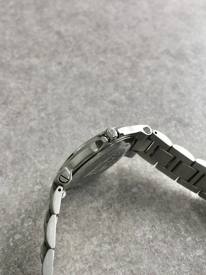 GUCCI Quartz Watch Silver 9040M Vintage 5jz8s6
