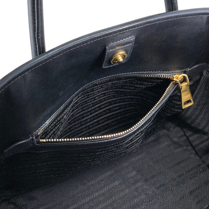 PRADA Triangle Logo Two-way Handbag Shoulder bag Black Vintage d2mxxu
