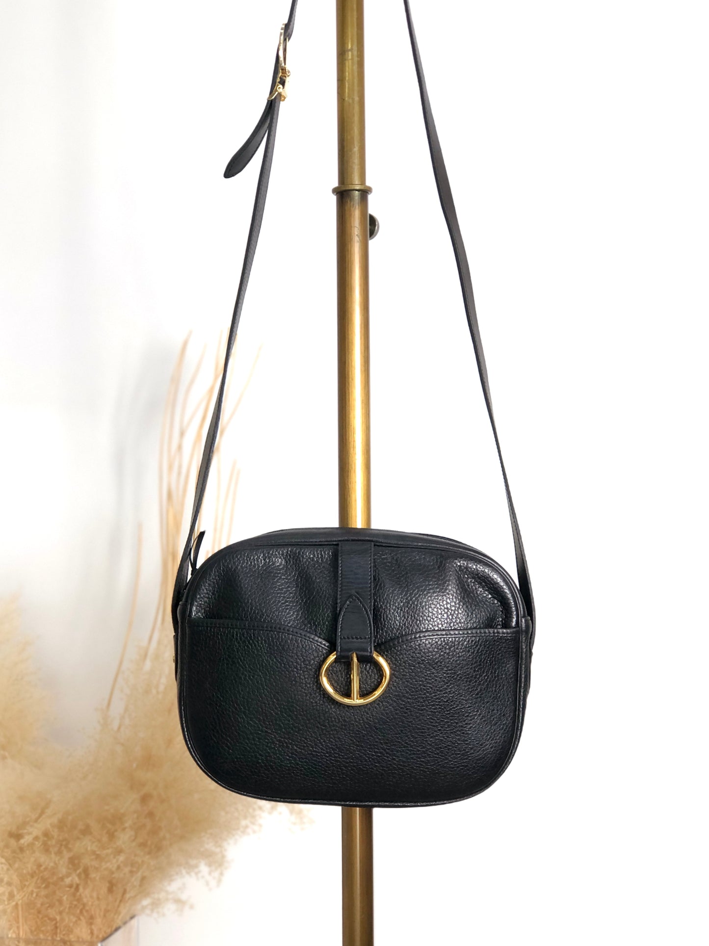 Christian Dior CD Logo Shoulder bag Black Vintage utsbka