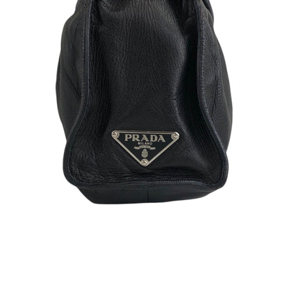 PRADA 三角形標誌單肩包 Hobobag 黑色復古 bs6gm7