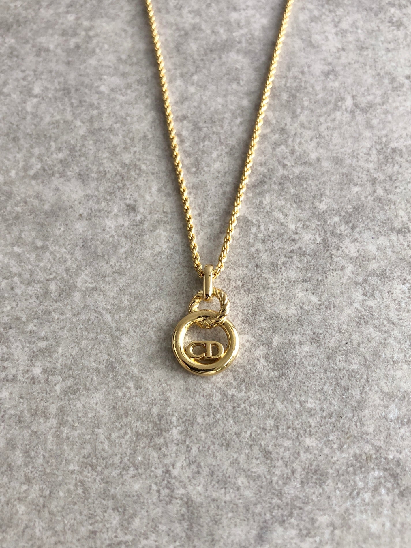 Christian Dior CD Logo Necklace Gold Vintage gsh6yh