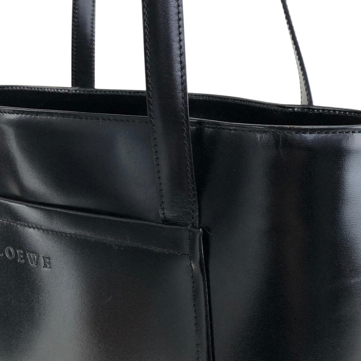 LOEWE Logo Embossed Shoulder bag Black Vintage pyktz8