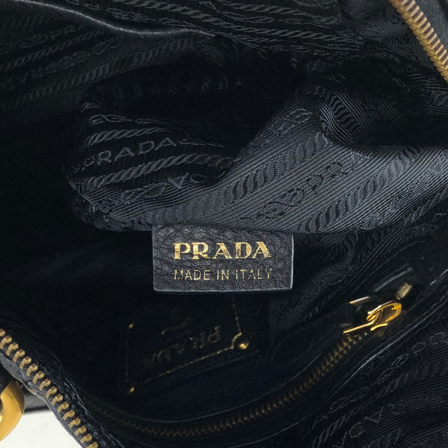 PRADA Logo Handbag Totebag Black Vintage 7zspmn